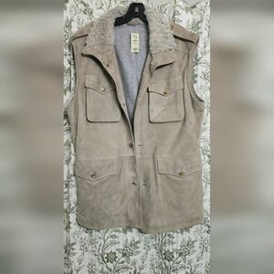 Paul Stuart Light Brown Suede Vest with Shearling Collar